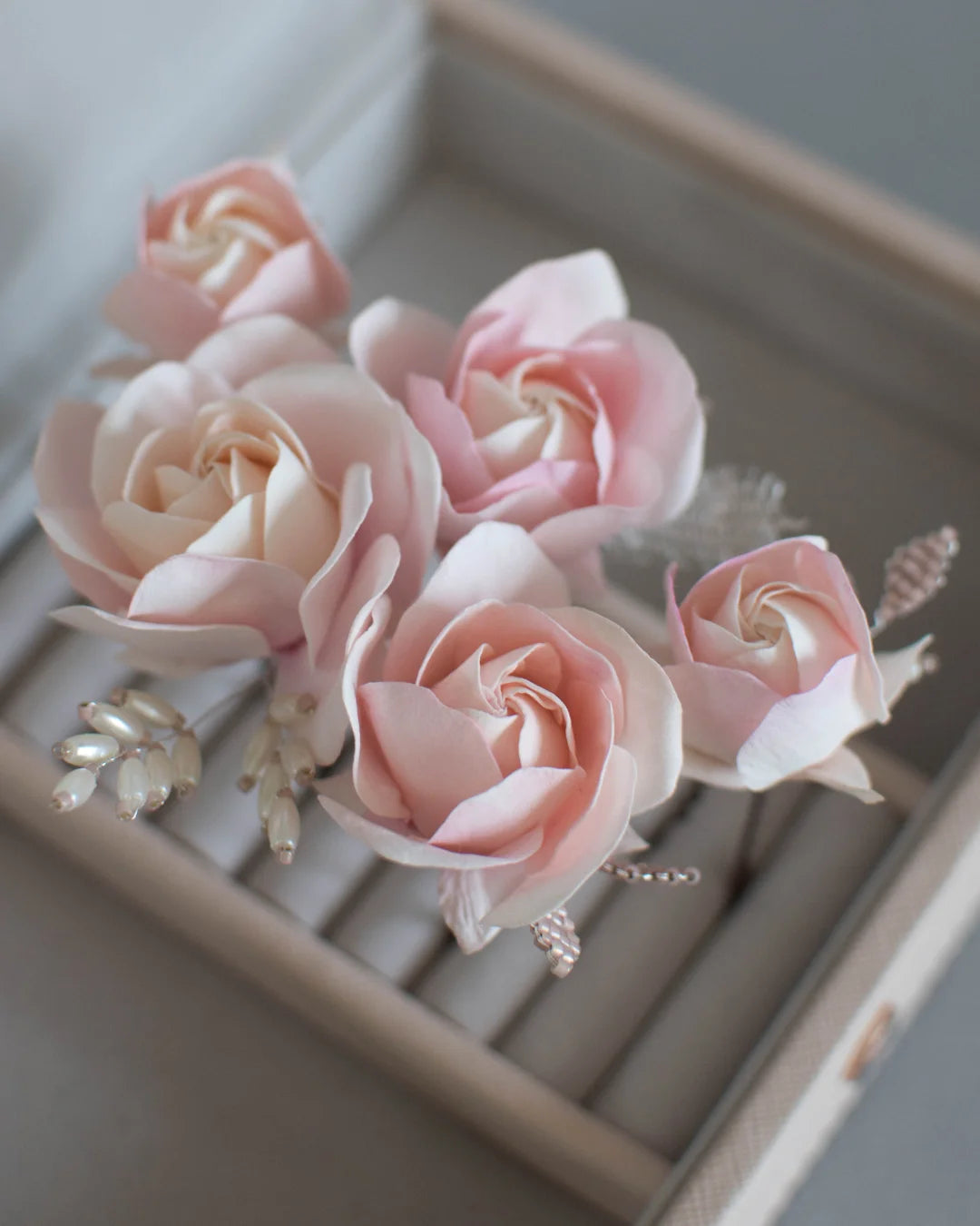 Roses hair pins