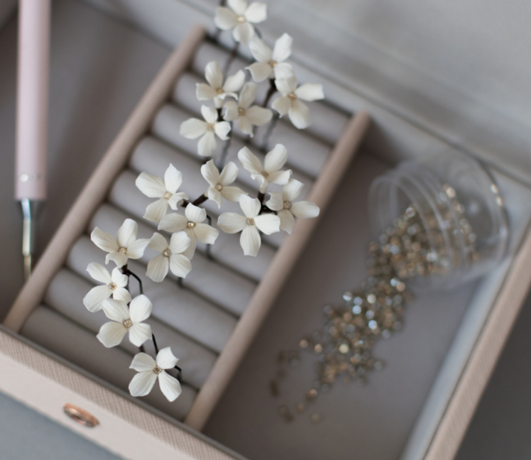 Wedding bobby pins with tiny ivory flowers