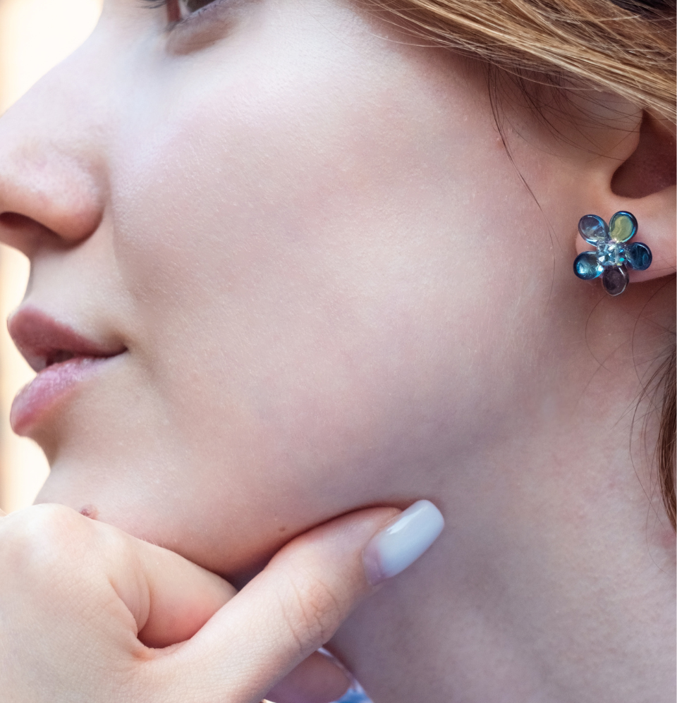 Forget-me-not glass earrings