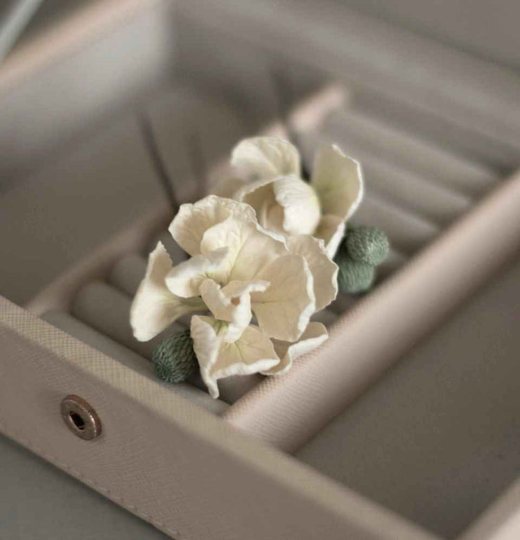 Ivory Matthiola flowers hair pins