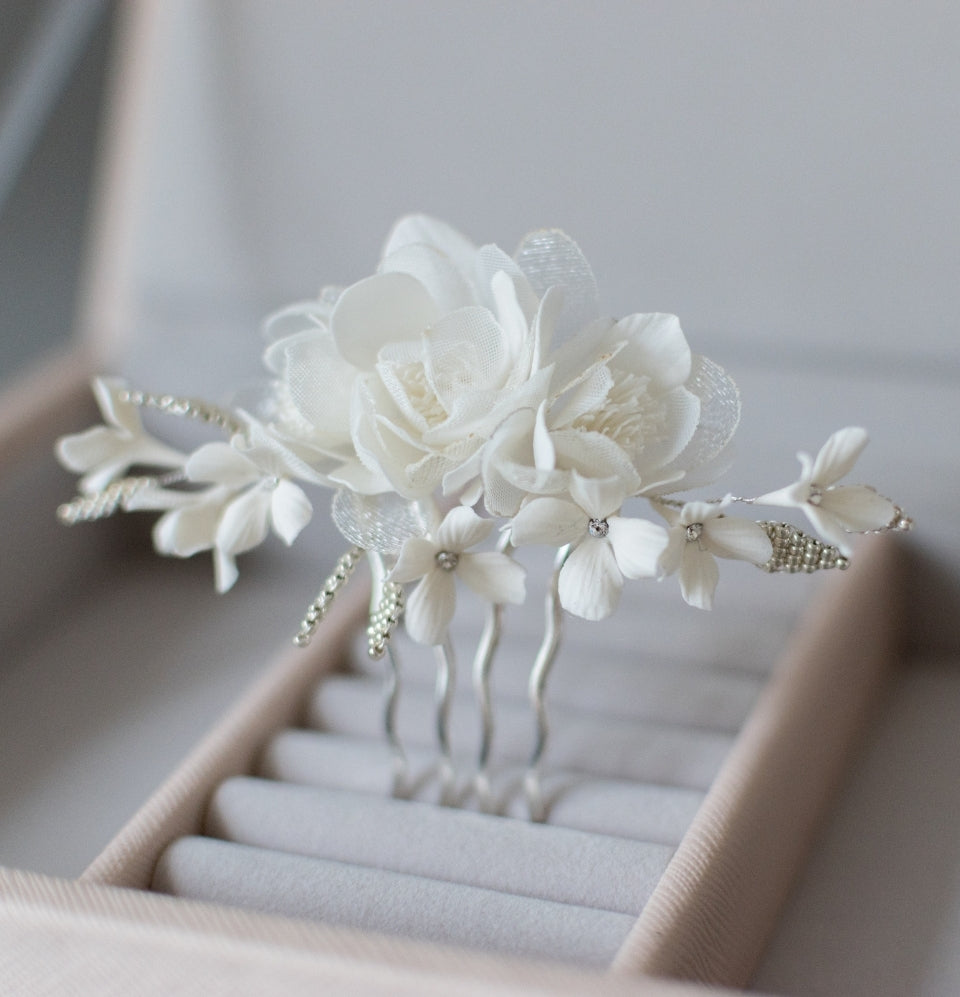 Decorative Ivory wedding hair comb