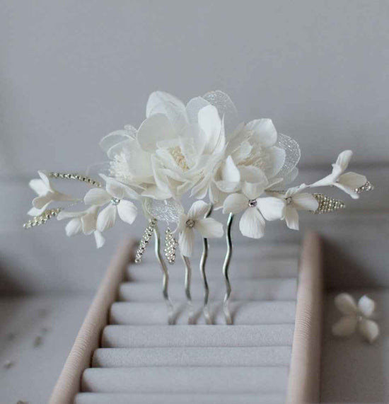 Decorative Ivory wedding hair comb