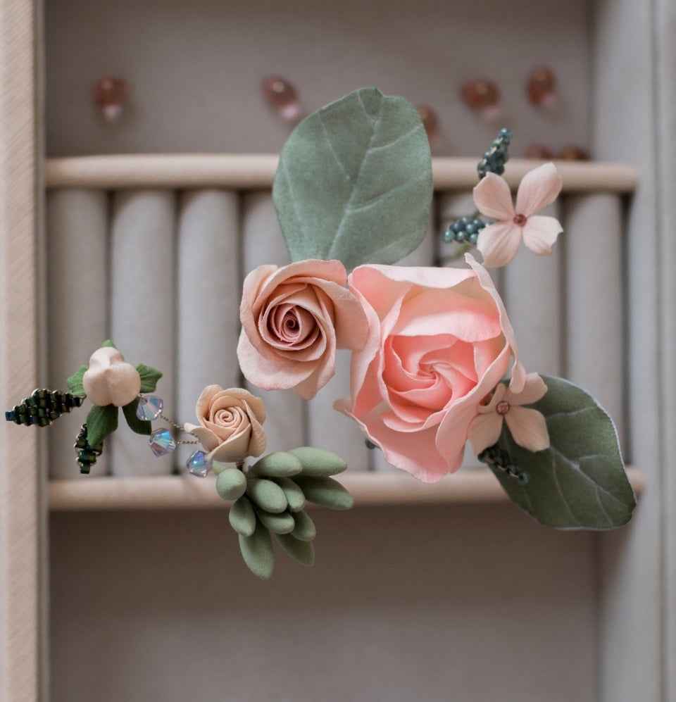 Tropical floral head piece
