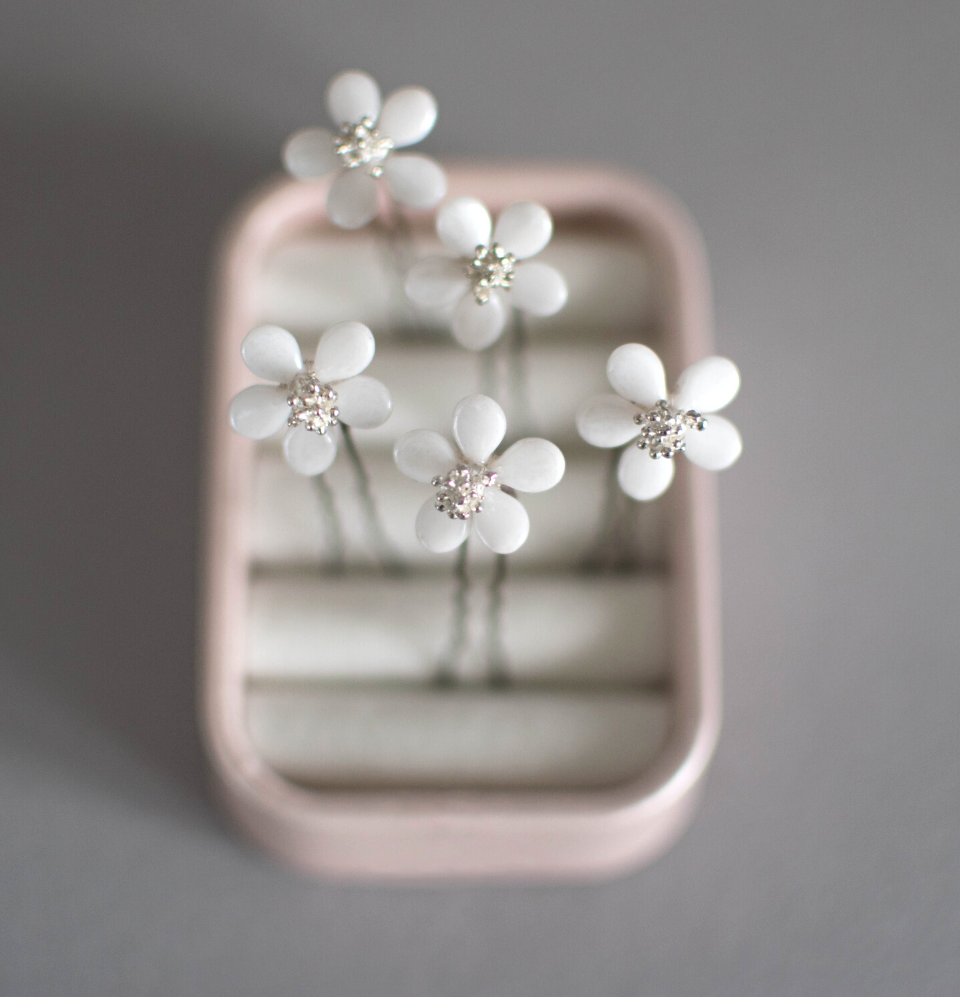 White flower hair pins GERDA