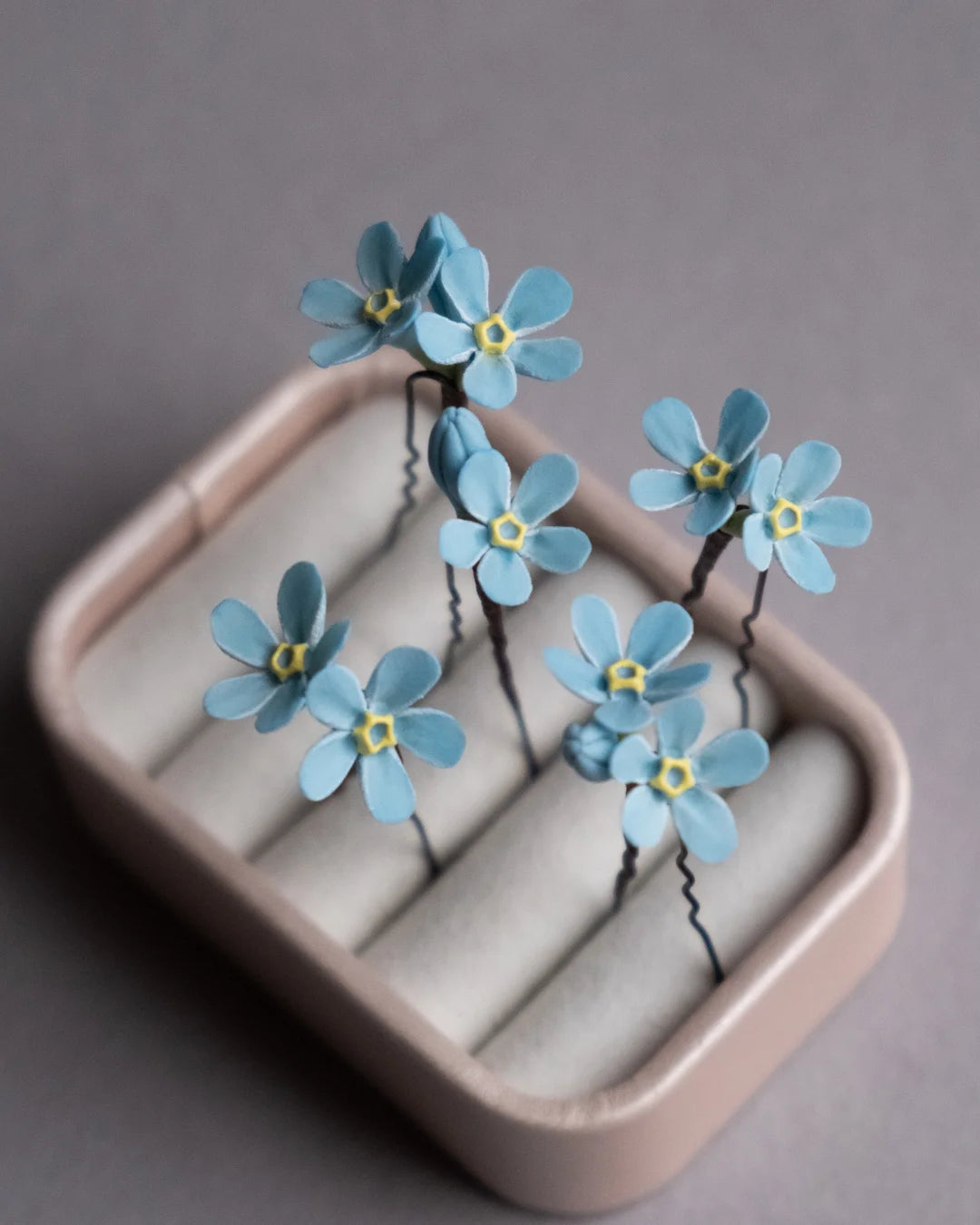 Wedding flower hairpins