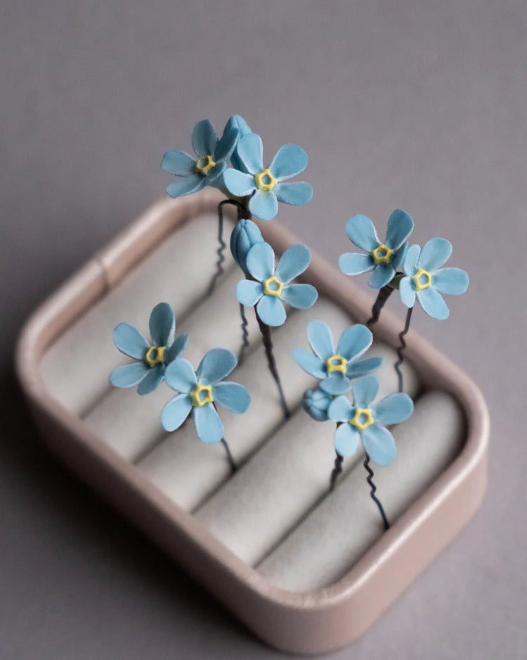 Wedding flower hairpins