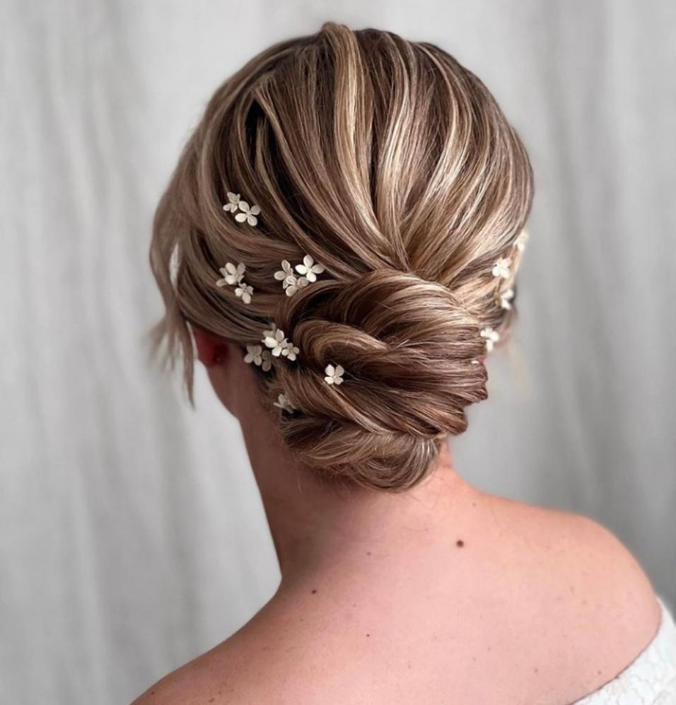 Ivory lilac wedding hair pins in bride&