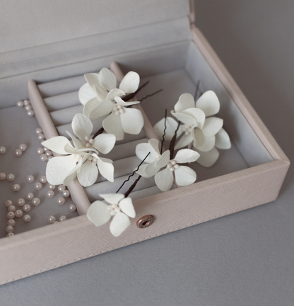 Hydrangea hair comb and hair pins set