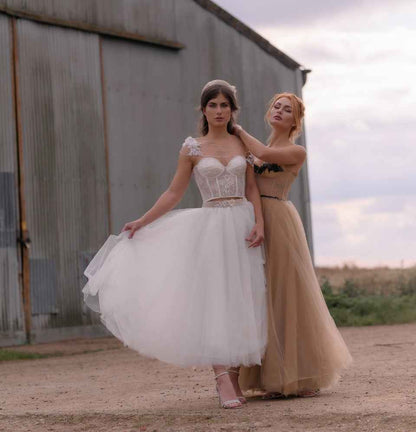 Embroidered wedding dress belt