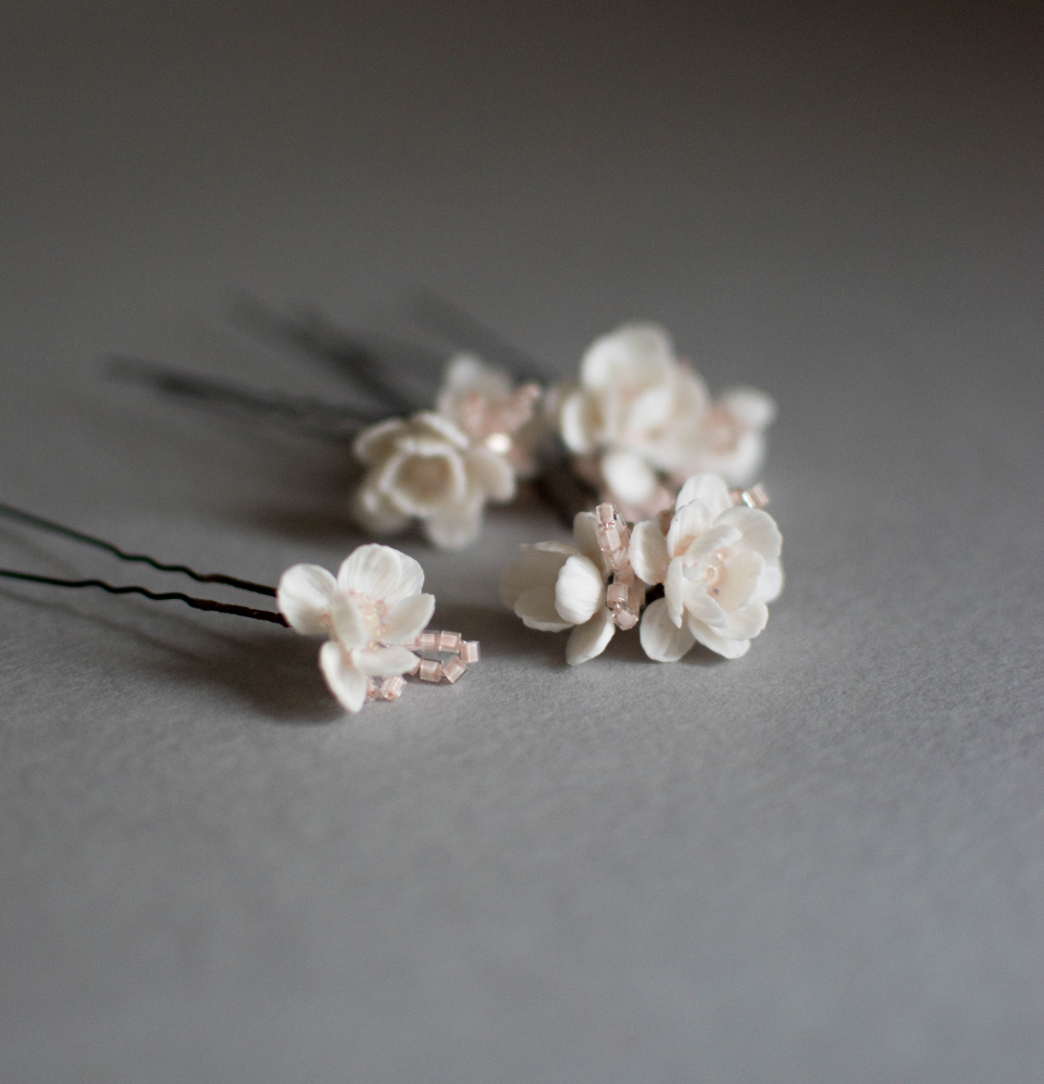 Tiny pink-Ivory flowers bobby pins