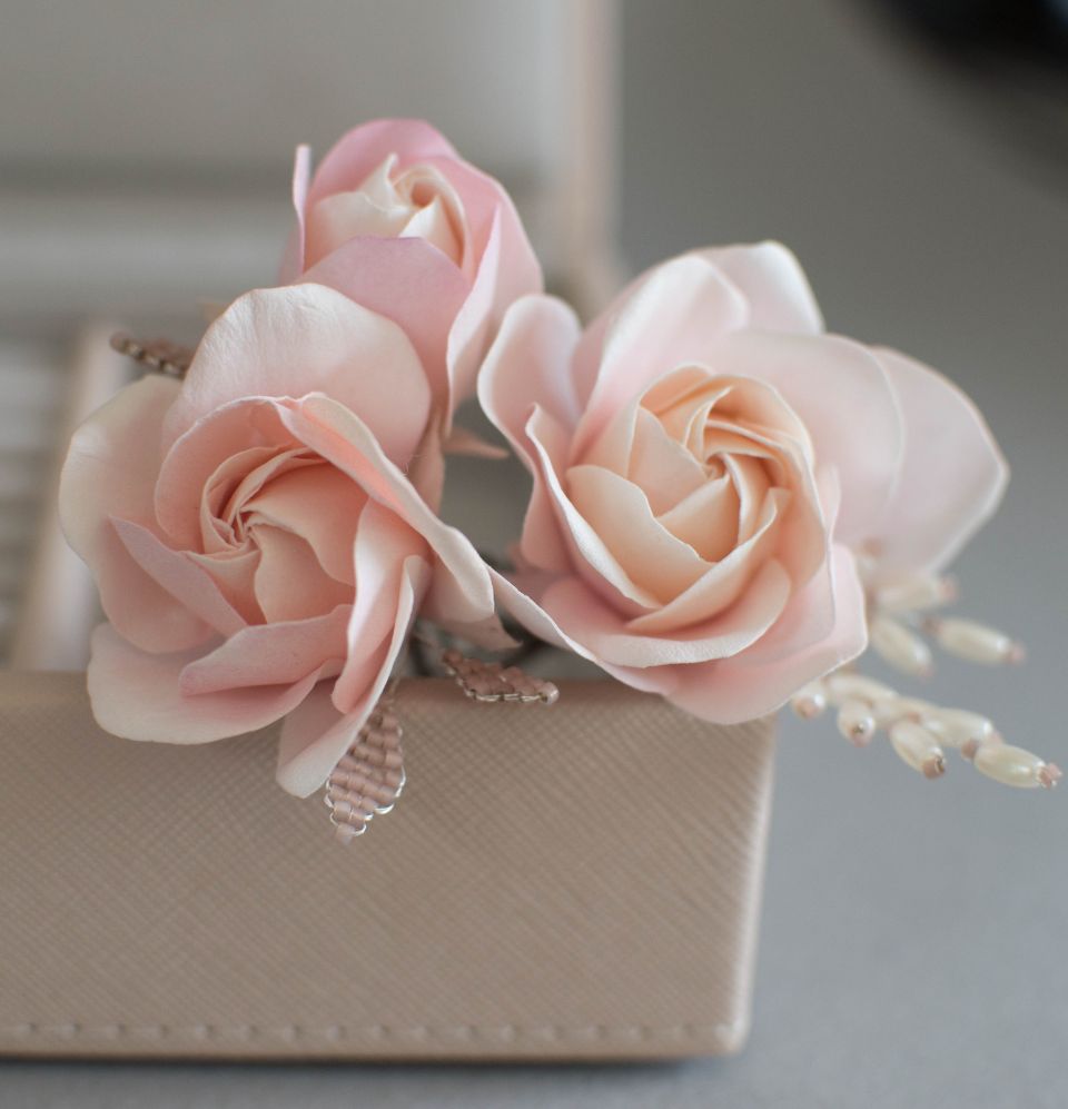 Roses hair pins