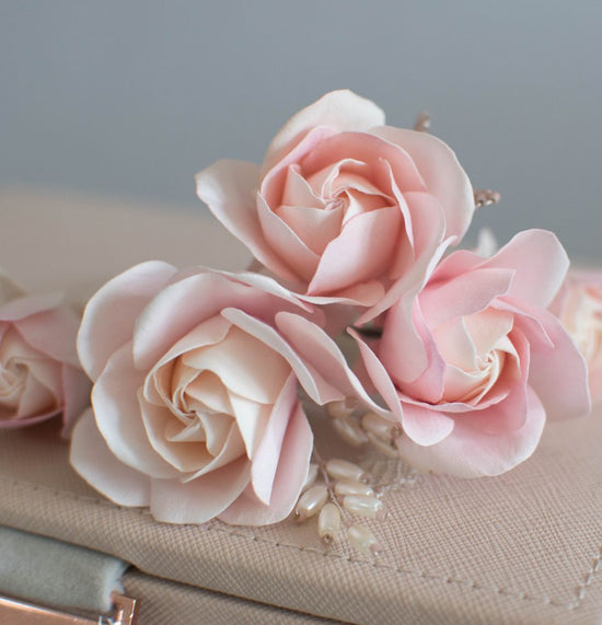 Roses hair pins