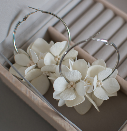 Floral Earrings with hydrangea and pearls