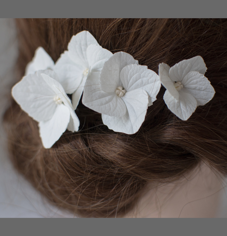White Hydrangea hair pins