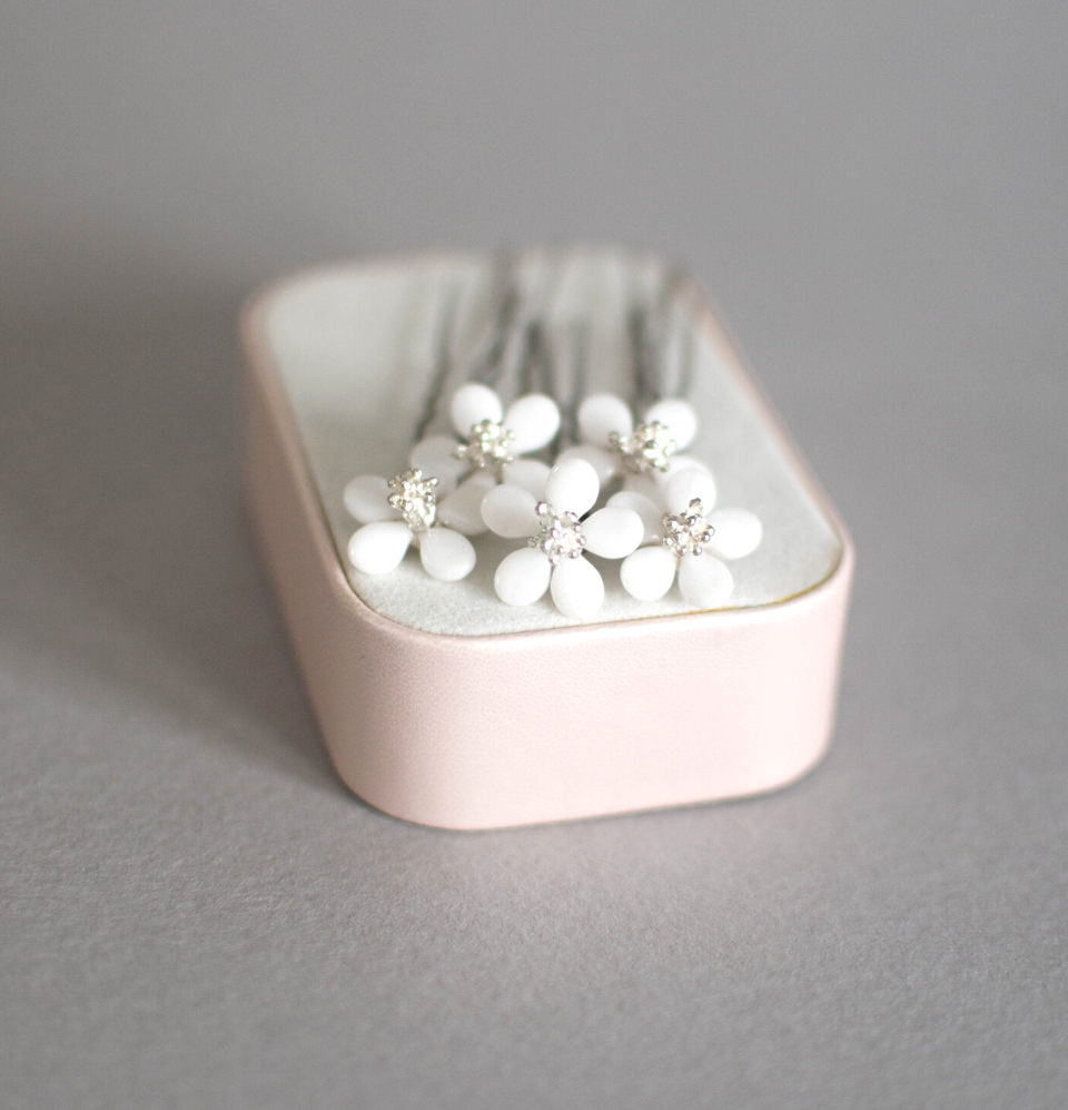 White flower hair pins GERDA